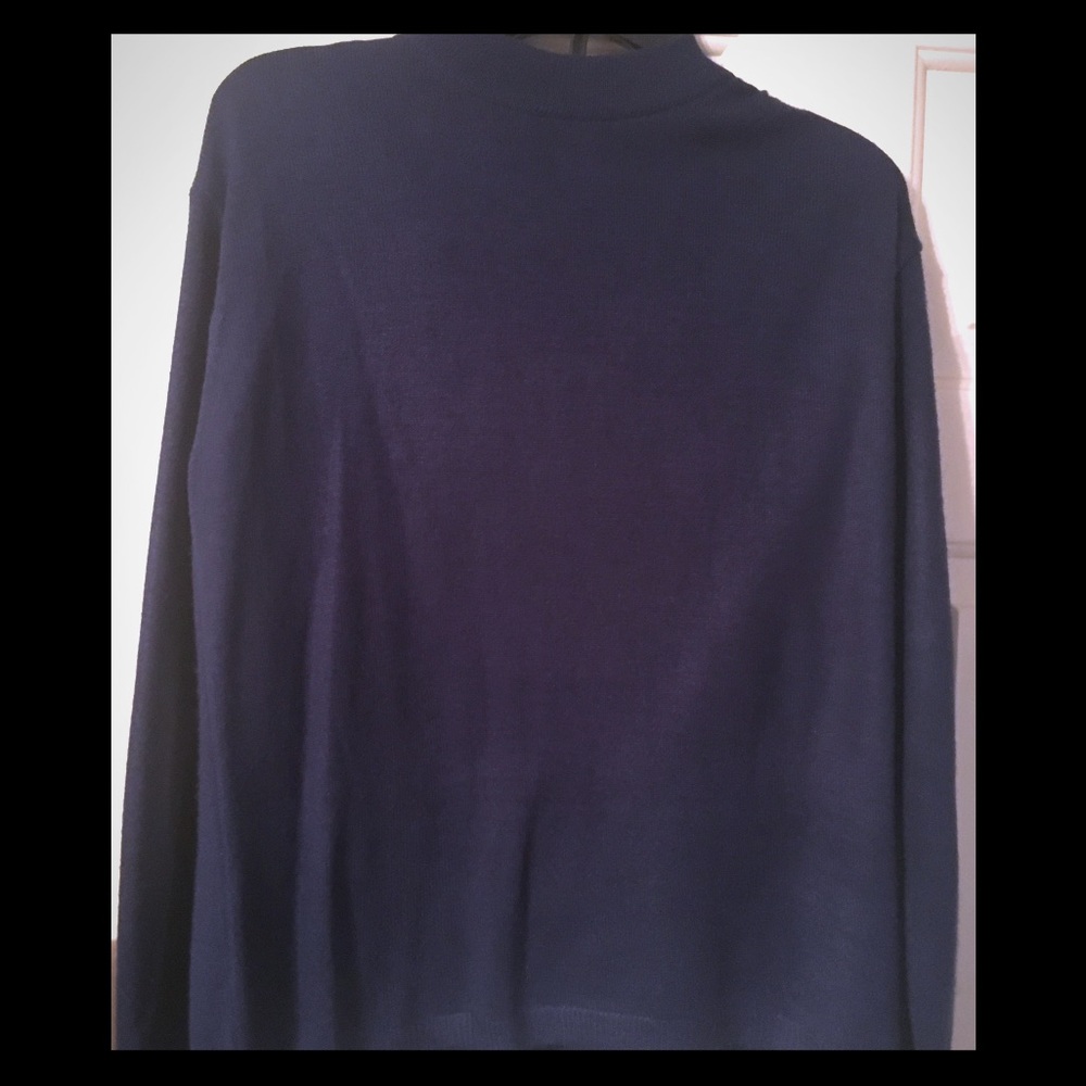 Navy blue- long sleeve sweater